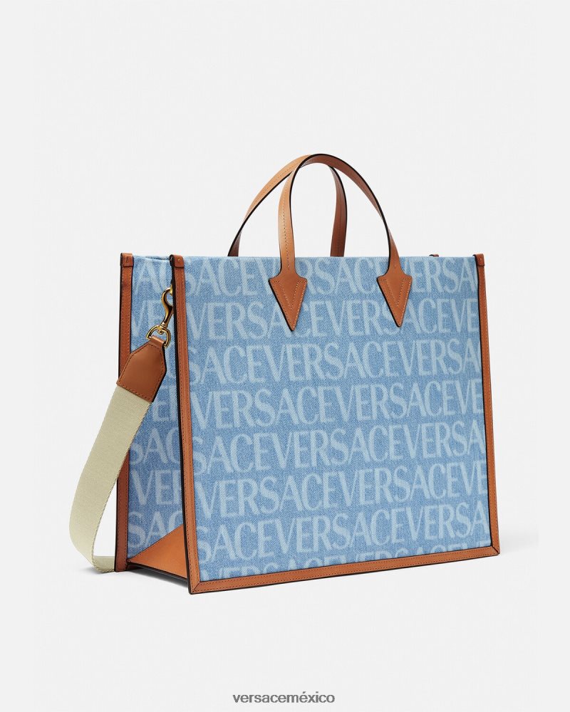 Versace bolso tote de mezclilla en toda su extensión azul bolsas hombres 84626J1505
