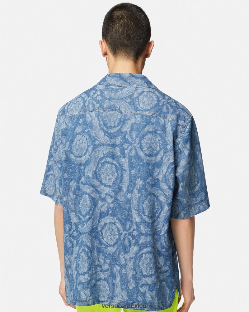 Versace camisa vaquera con silueta barroca Plano ropa hombres 84626J1298