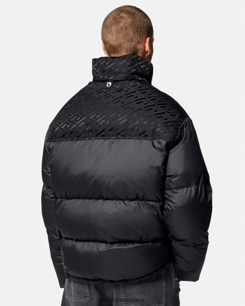 Versace chaqueta acolchada la greca negro ropa hombres 84626J1248