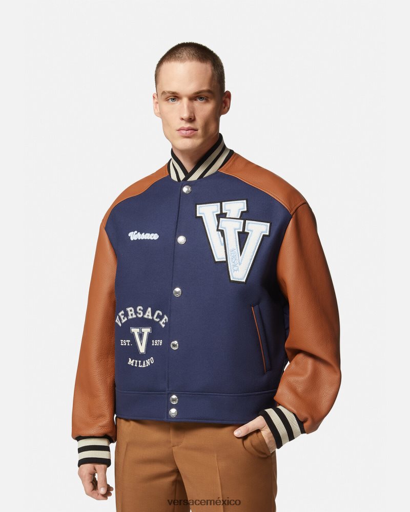 Versace chaqueta bomber con logo universitario azul Marrón ropa hombres 84626J1257