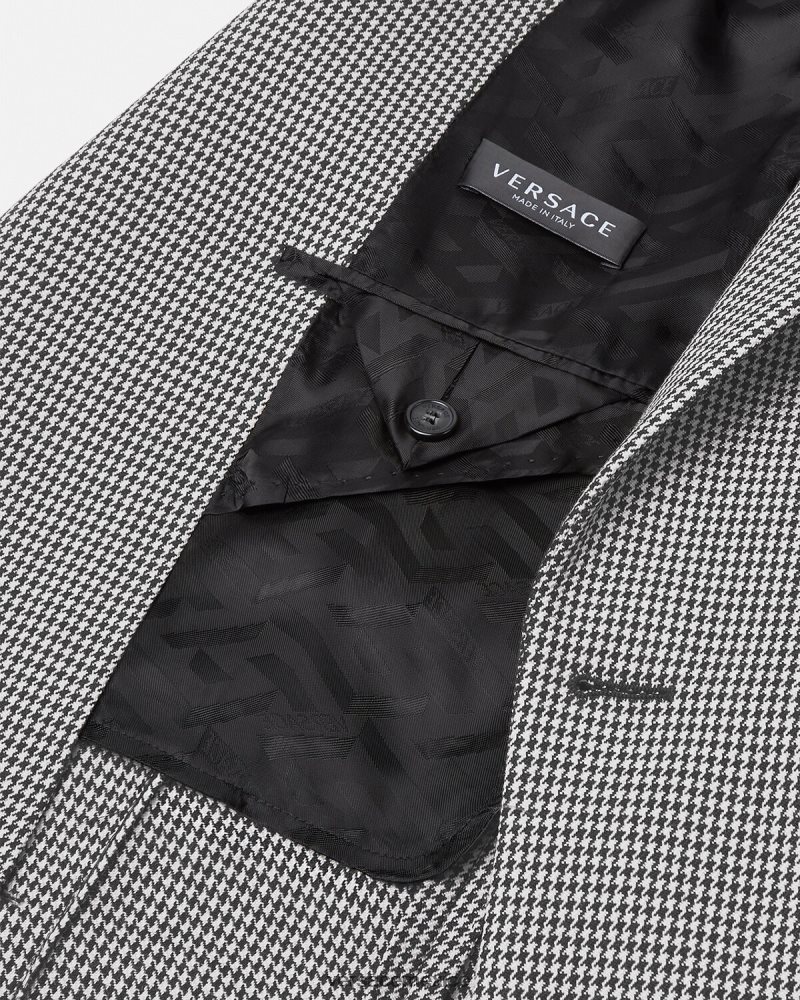 Versace blazer universitario con logo de pata de gallo blanco negro ropa hombres 84626J1278