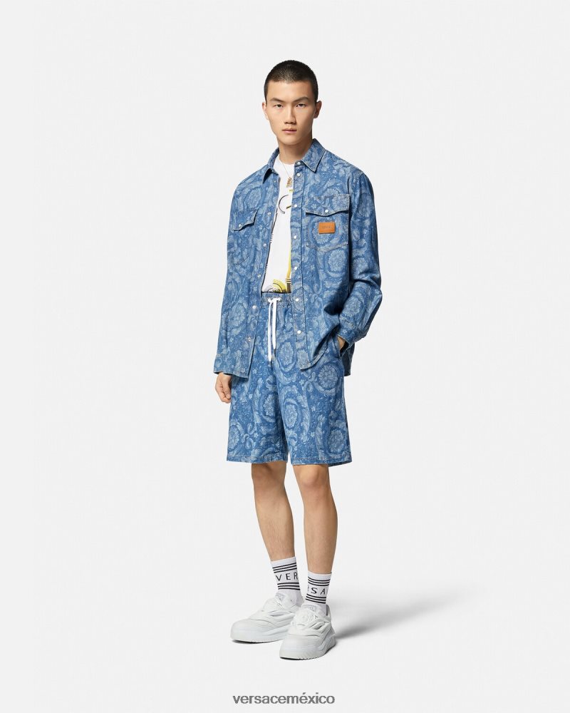 Versace shorts de mezclilla con silueta barroca Plano ropa hombres 84626J1449