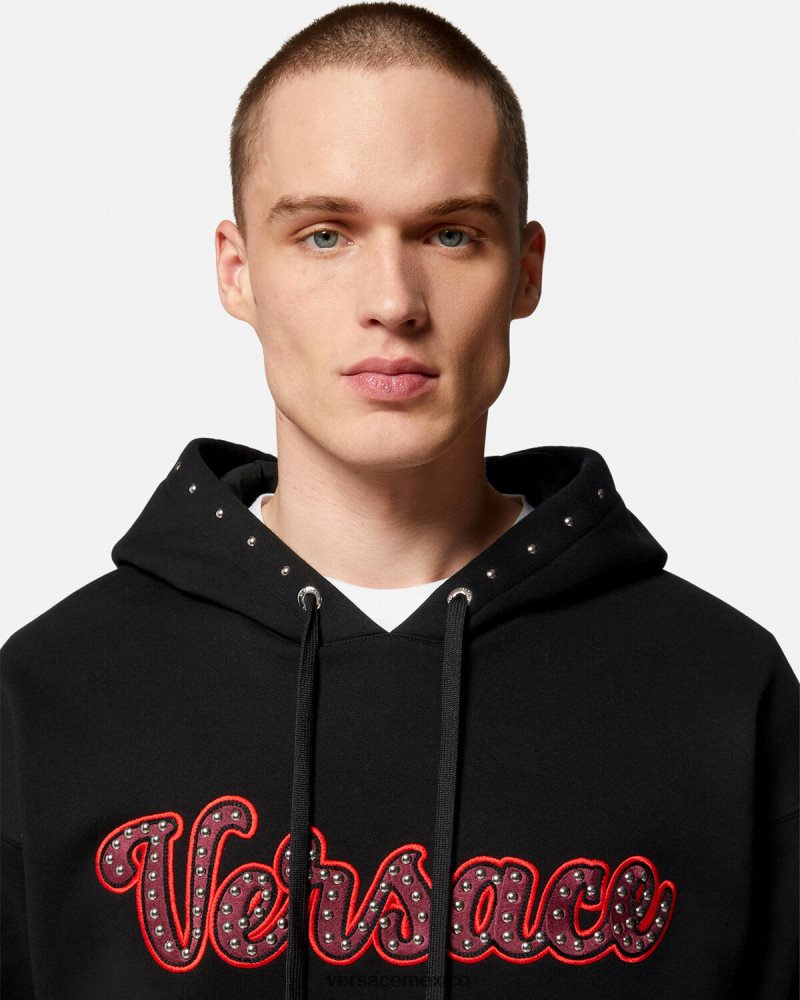 Versace sudadera con logo universitario y apliques negro ropa hombres 84626J1425