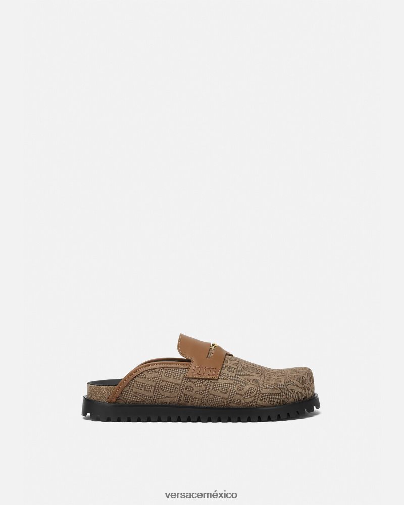 Versace mules con medusa en toda la prenda marrón zapato hombres 84626J1565