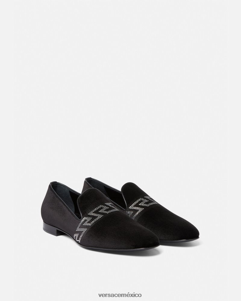Versace pantuflas de terciopelo con greca y tachuelas negro zapato hombres 84626J1572