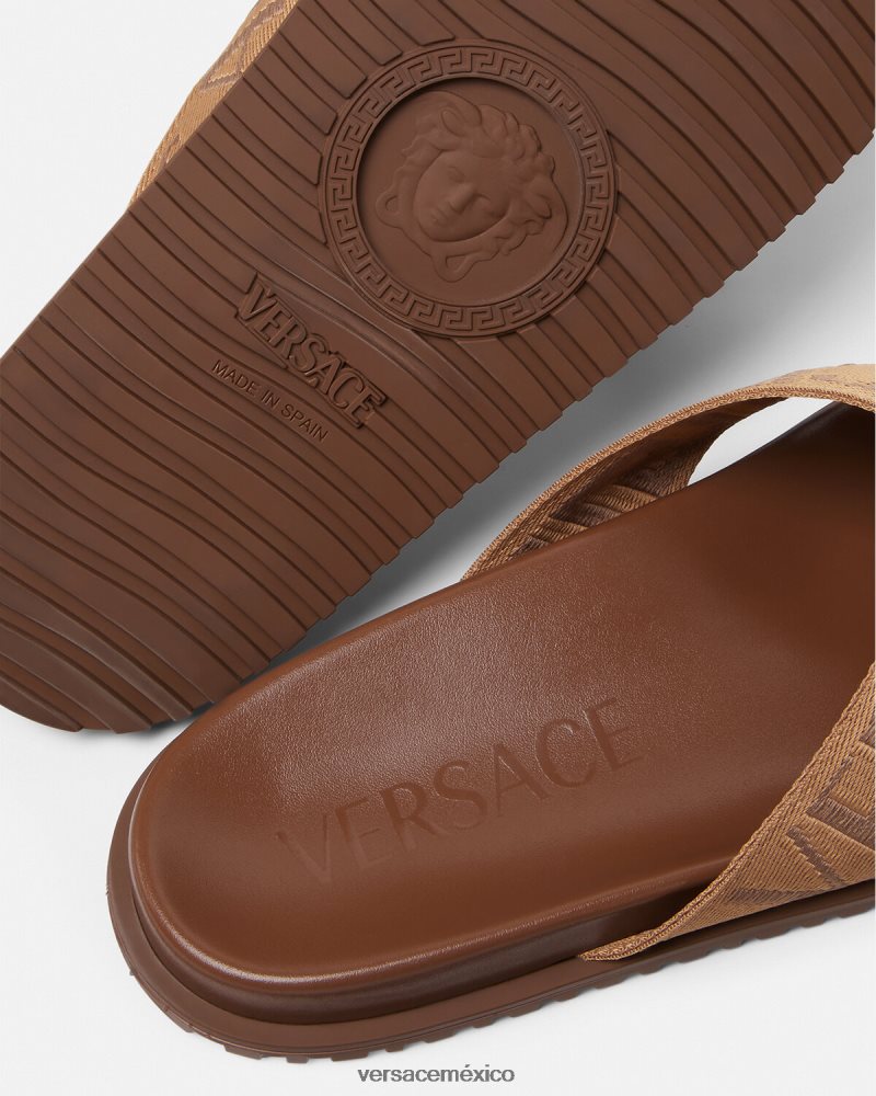 Versace sandalias por toda la prenda marrón zapato hombres 84626J1584