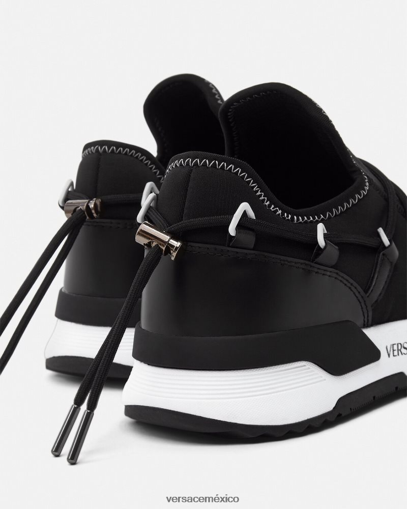 Versace zapatillas dinámicas negro y estampado zapato hombres 84626J2445