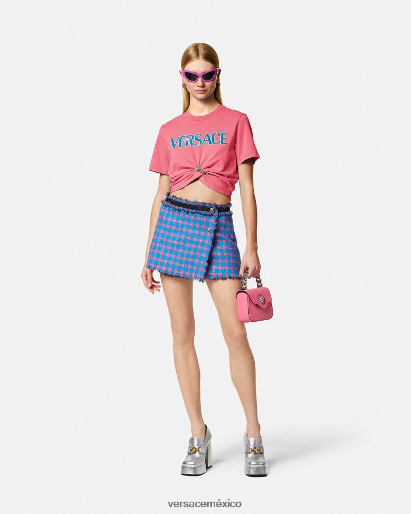 Versace camiseta con logo de imperdible rosa ropa mujer 84626J139