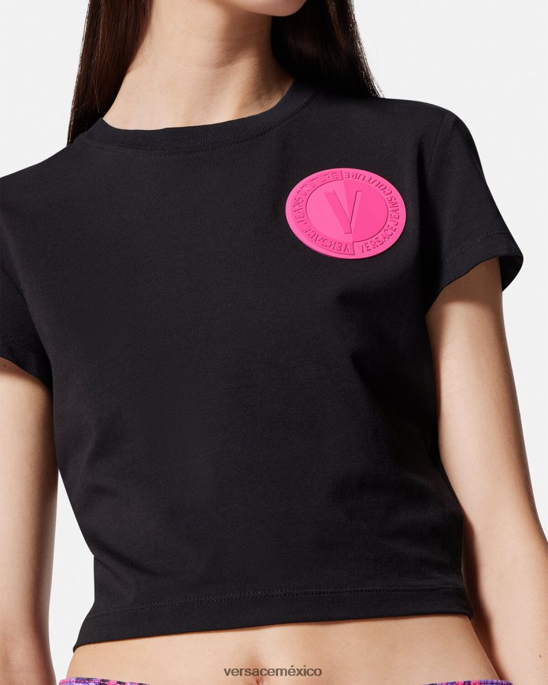 Versace camiseta corta con emblema en V negro ropa mujer 84626J2230