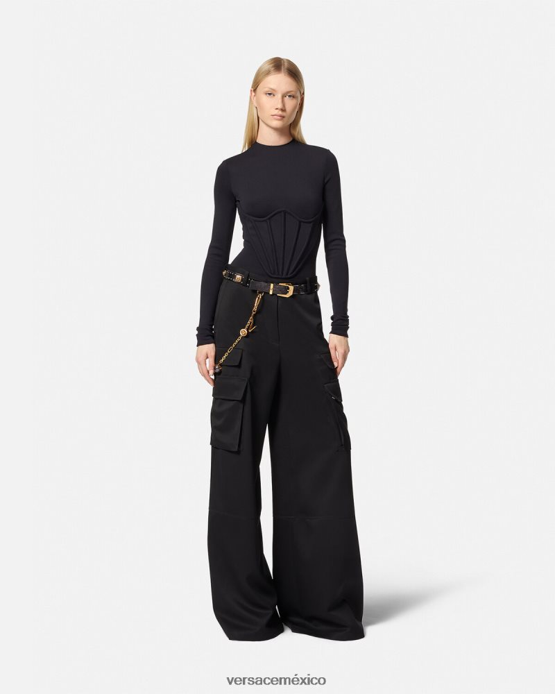 Versace pantalones cargo con logo negro ropa mujer 84626J201