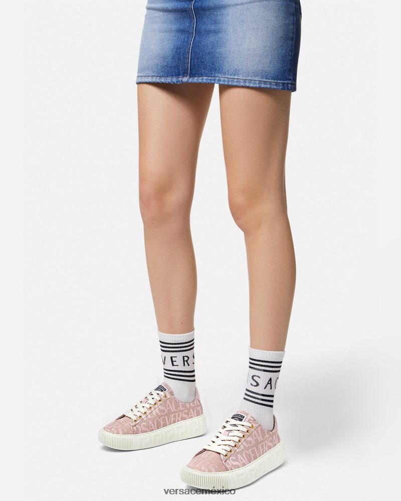 Versace zapatillas con greca en toda la prenda rosa y estampado zapato mujer 84626J499