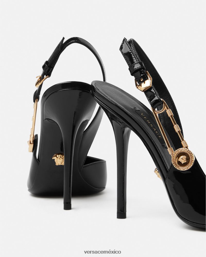 Versace zapatos de tacón con hebilla de seguridad y charol negro zapato mujer 84626J490