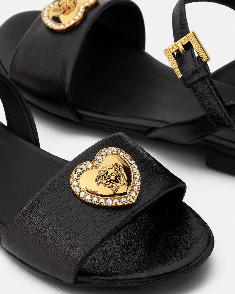 Versace sandalias con corazón de cristal y medusa negro zapato niños 84626J2031